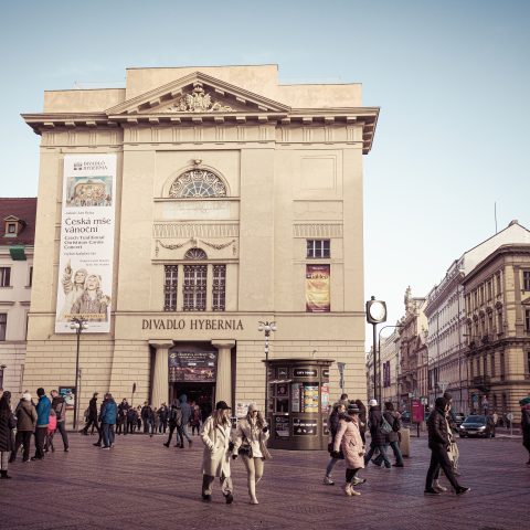 Otevírací  doba pokladny v době letních prázdnin